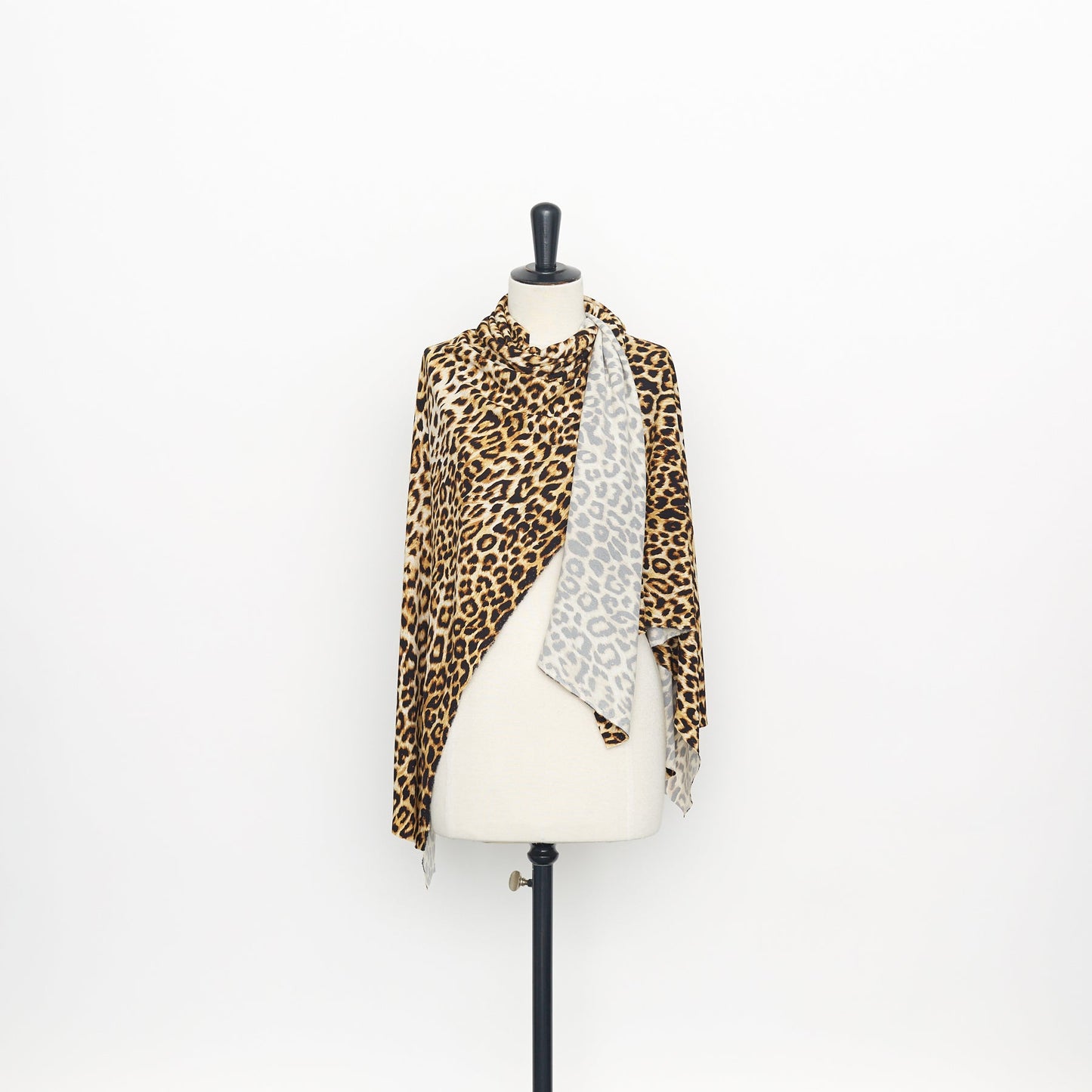 T22A02112 | Leopard Print Viscose Jersey