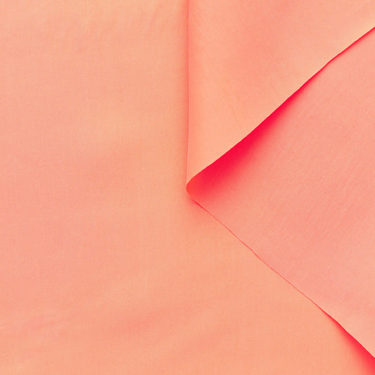 T22A02036 | Viscose & Silk Fluid Twill