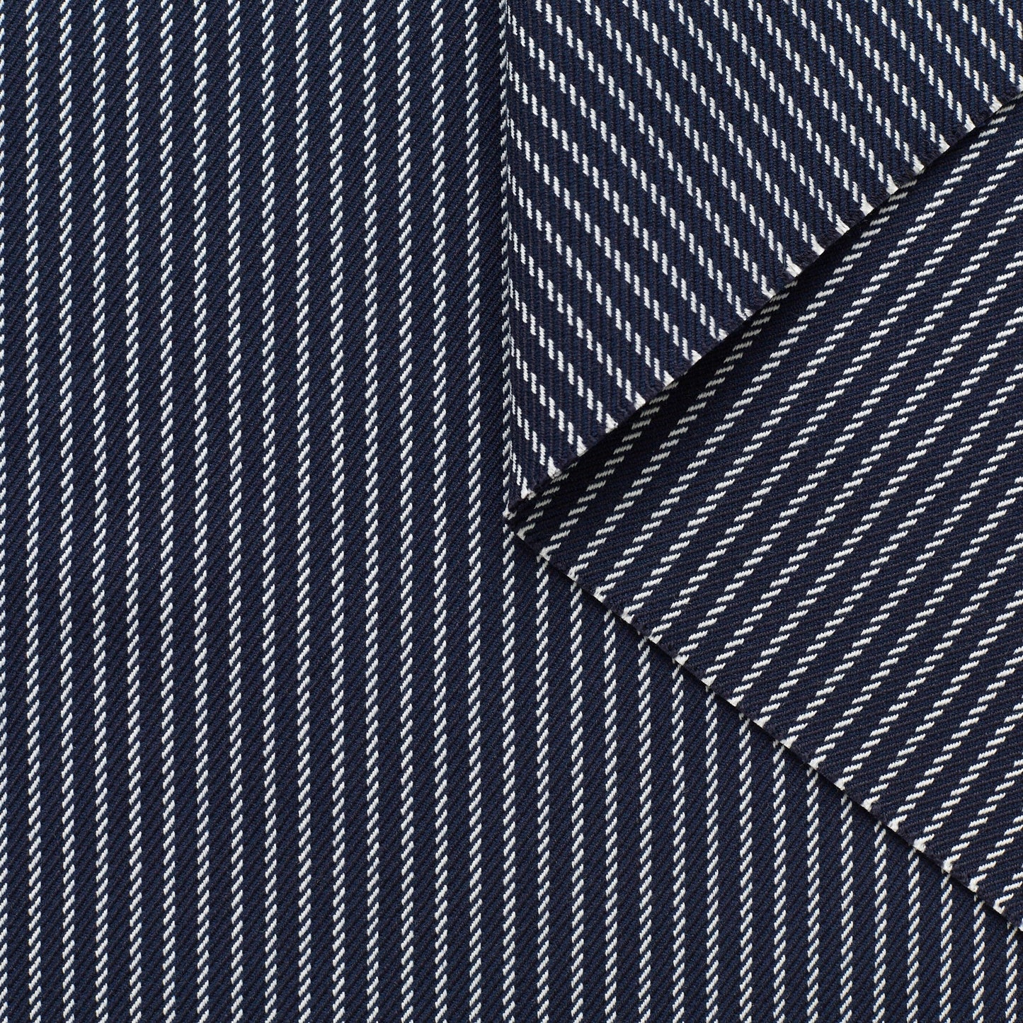 T22A02052 | Splittable Striped Drap