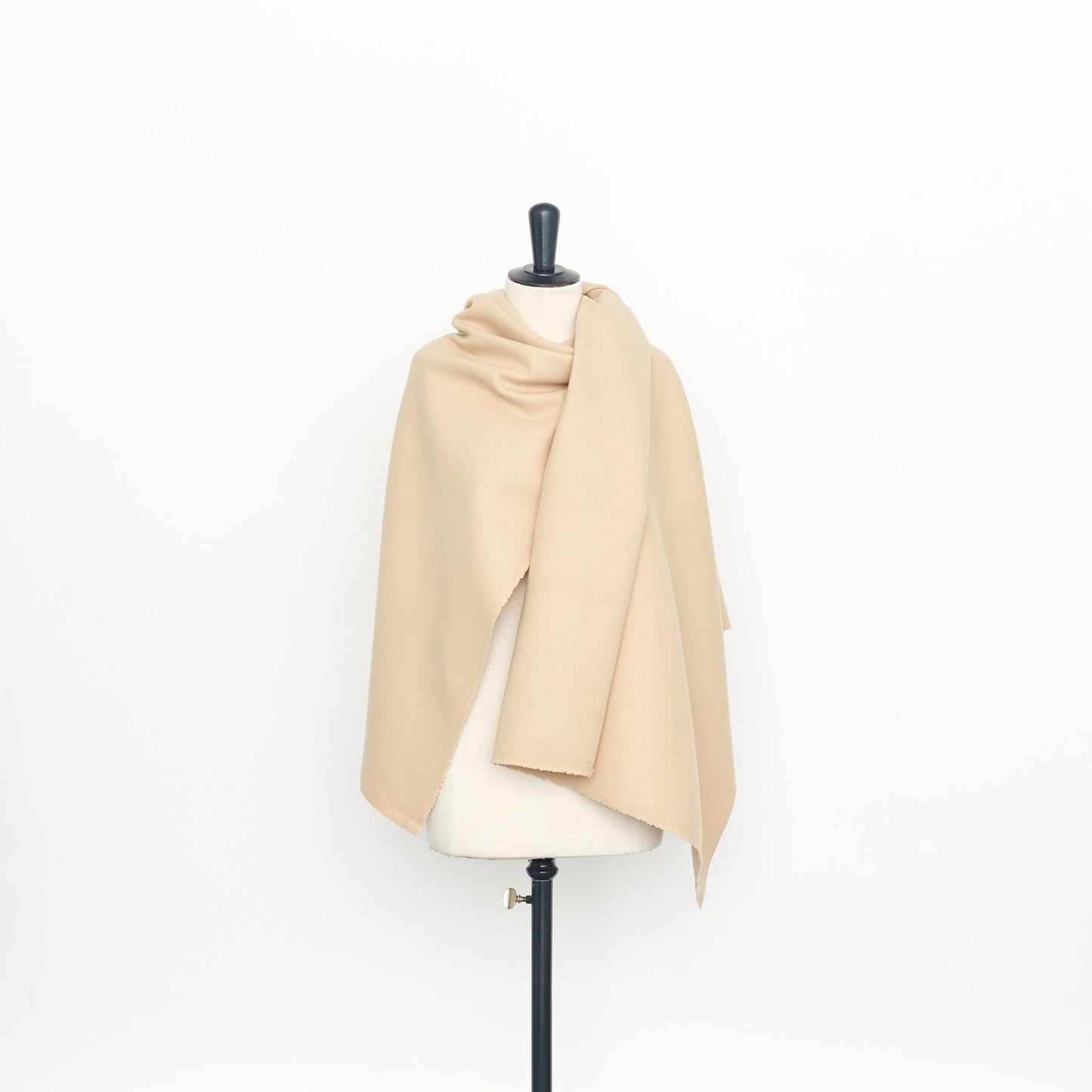 T22A02076 | Splittable Brushed Wool