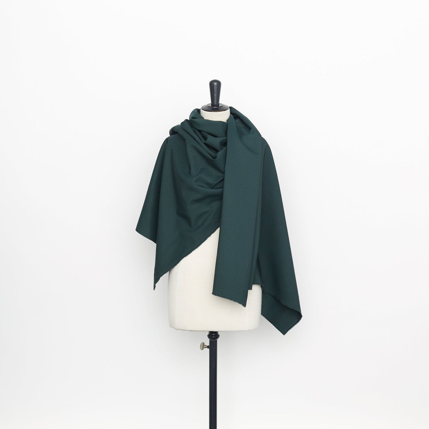 T22A02094 | Silk & Wool Faille